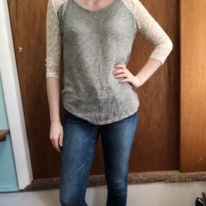 🌸Cotton and Lace High Low Shirt